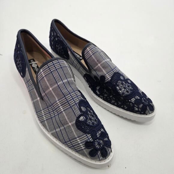 Karl Lagerfeld SZ 8.5M Paris Carlyn Lace Overlay Plaid Slip-On Sneakers - Picture 2 of 7